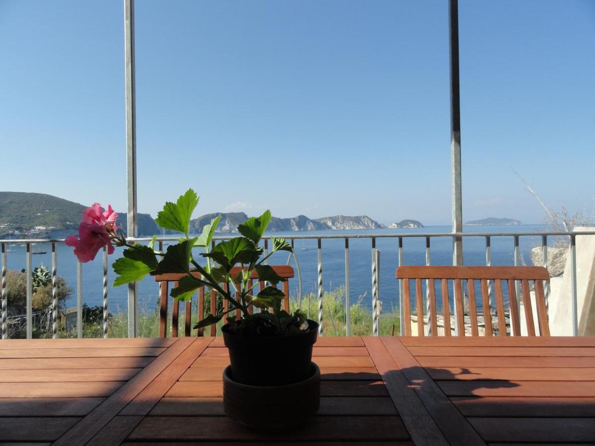 Casa Santella Apartment Ponza Exterior photo